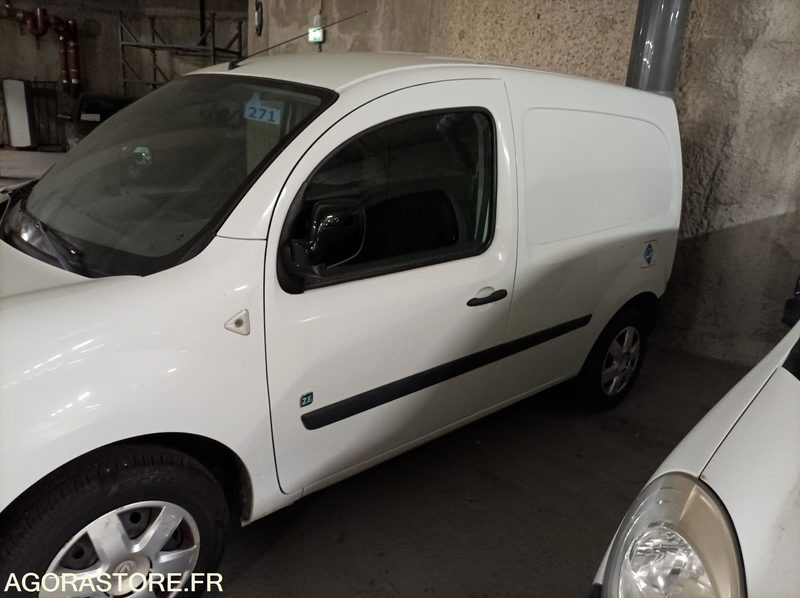 Renault Kangoo Electrique - 2012 - 23 000 km - Pieni pakettiauto, Sähköpakettiauto: kuva Renault Kangoo Electrique - 2012 - 23 000 km - Pieni pakettiauto, Sähköpakettiauto Renault Kangoo Electrique - 2012 - 23 000 km - Pieni pakettiauto, Sähköpakettiauto: kuva Renault Kangoo Electrique - 2012 - 23 000 km - Pieni pakettiauto, Sähköpakettiauto
