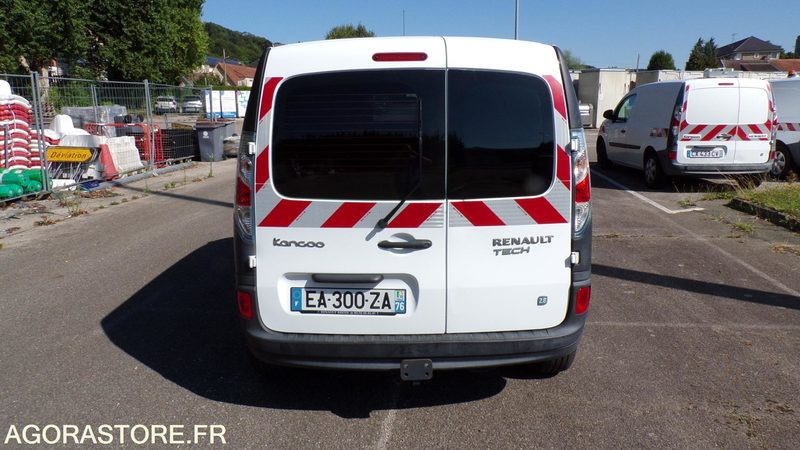 Renault Kangoo ZE EA-300-ZA (BP) - Pieni pakettiauto, Sähköpakettiauto: kuva Renault Kangoo ZE EA-300-ZA (BP) - Pieni pakettiauto, Sähköpakettiauto Renault Kangoo ZE EA-300-ZA (BP) - Pieni pakettiauto, Sähköpakettiauto: kuva Renault Kangoo ZE EA-300-ZA (BP) - Pieni pakettiauto, Sähköpakettiauto