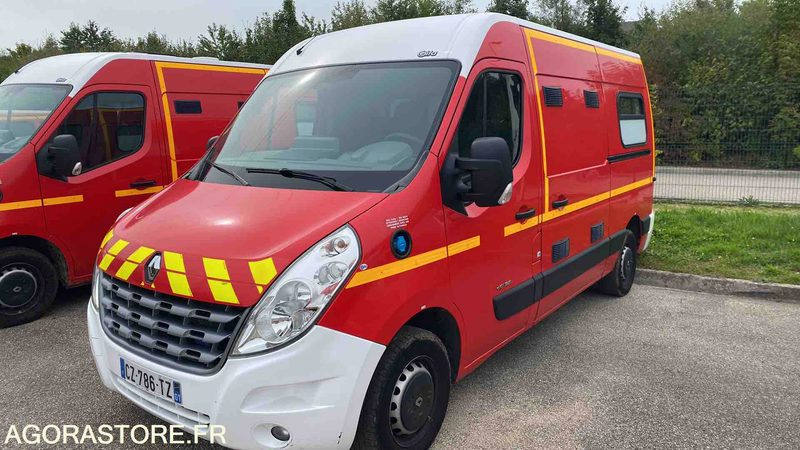 Renault Master III dci 125 - 23/10/2013 - Ambulanssi: kuva Renault Master III dci 125 - 23/10/2013 - Ambulanssi Renault Master III dci 125 - 23/10/2013 - Ambulanssi: kuva Renault Master III dci 125 - 23/10/2013 - Ambulanssi