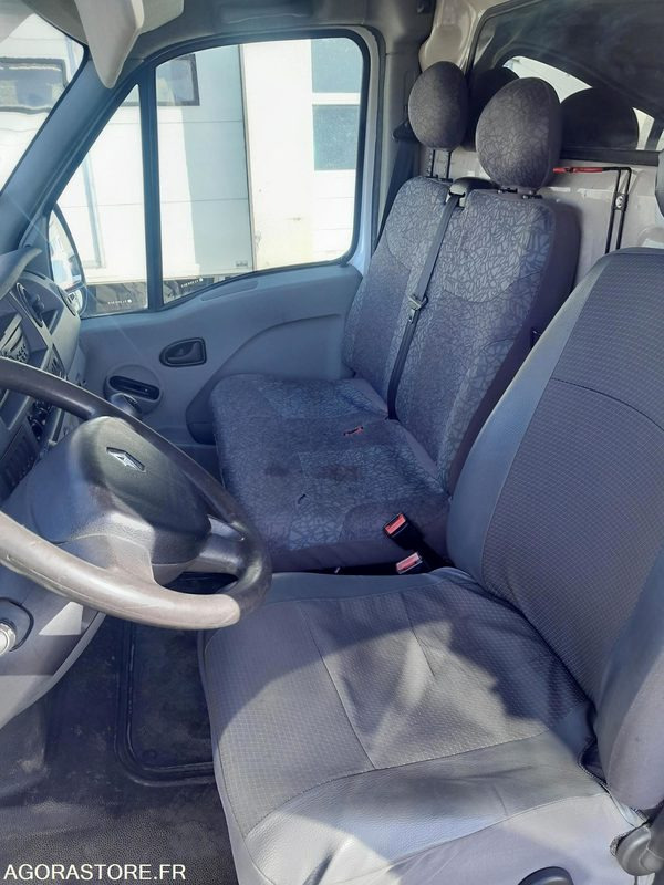 Renault Master - Pakettiauto: kuva Renault Master - Pakettiauto Renault Master - Pakettiauto: kuva Renault Master - Pakettiauto