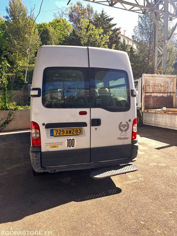 Renault Master TCP 15 places - Minibussi, Pikkubussi: kuva Renault Master TCP 15 places - Minibussi, Pikkubussi Renault Master TCP 15 places - Minibussi, Pikkubussi: kuva Renault Master TCP 15 places - Minibussi, Pikkubussi