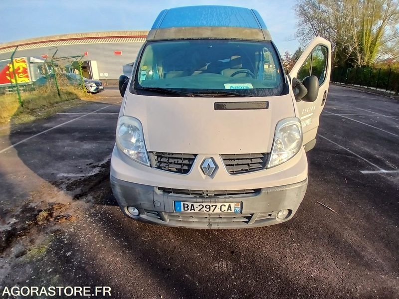 Renault Trafic – Diesel – 2010- 76 566 km - Pakettiauto: kuva Renault Trafic – Diesel – 2010- 76 566 km - Pakettiauto Renault Trafic – Diesel – 2010- 76 566 km - Pakettiauto: kuva Renault Trafic – Diesel – 2010- 76 566 km - Pakettiauto