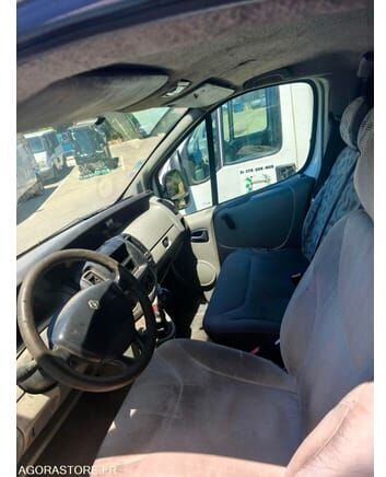 Renault Trafic - Pakettiauto: kuva Renault Trafic - Pakettiauto Renault Trafic - Pakettiauto: kuva Renault Trafic - Pakettiauto
