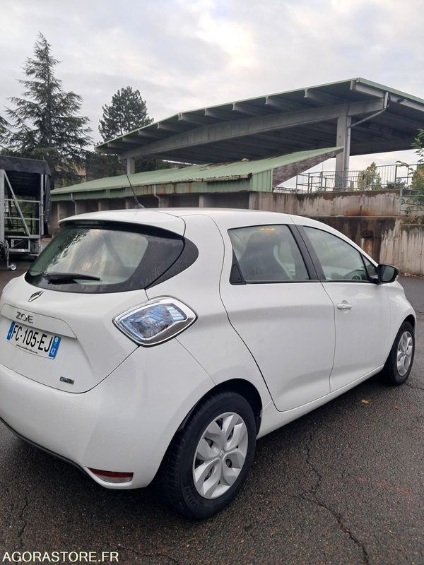 Renault ZOE FC-105-EJ - Henkilöauto: kuva Renault ZOE FC-105-EJ - Henkilöauto Renault ZOE FC-105-EJ - Henkilöauto: kuva Renault ZOE FC-105-EJ - Henkilöauto
