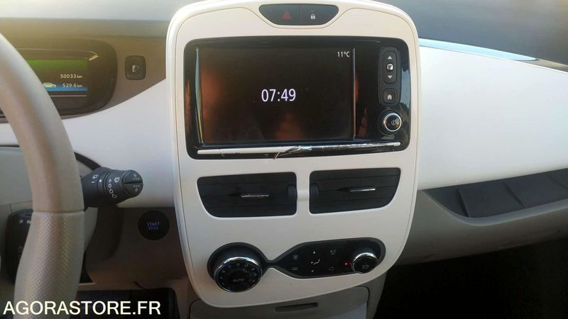 Renault Zoe - 2016 - Henkilöauto: kuva Renault Zoe - 2016 - Henkilöauto Renault Zoe - 2016 - Henkilöauto: kuva Renault Zoe - 2016 - Henkilöauto