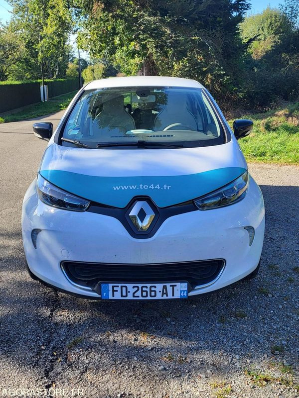 Renault Zoé 70265 kms FD266AT - Henkilöauto: kuva Renault Zoé 70265 kms FD266AT - Henkilöauto Renault Zoé 70265 kms FD266AT - Henkilöauto: kuva Renault Zoé 70265 kms FD266AT - Henkilöauto