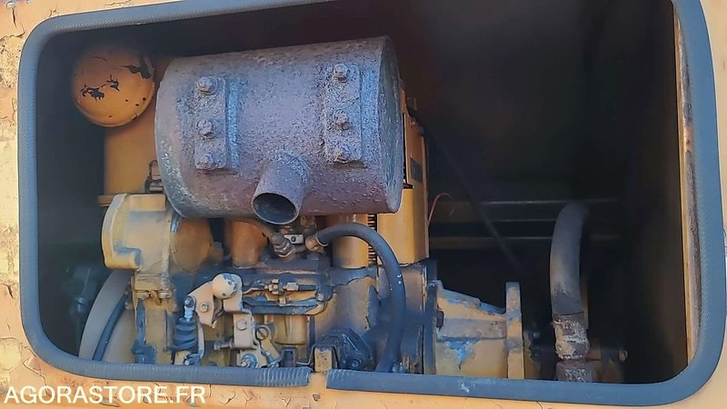 Sableuse - Acometis PRO 417- 1996 - Hiekoitin: kuva Sableuse - Acometis PRO 417- 1996 - Hiekoitin Sableuse - Acometis PRO 417- 1996 - Hiekoitin: kuva Sableuse - Acometis PRO 417- 1996 - Hiekoitin