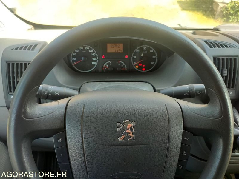 PEUGEOT BOXER - 98900km - 2008 - Tavara-auto: kuva PEUGEOT BOXER - 98900km - 2008 - Tavara-auto PEUGEOT BOXER - 98900km - 2008 - Tavara-auto: kuva PEUGEOT BOXER - 98900km - 2008 - Tavara-auto
