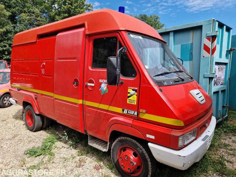 Renault B120 -1997 - 27058 - 9399WD27 - Tavara-auto: kuva Renault B120 -1997 - 27058 - 9399WD27 - Tavara-auto Renault B120 -1997 - 27058 - 9399WD27 - Tavara-auto: kuva Renault B120 -1997 - 27058 - 9399WD27 - Tavara-auto