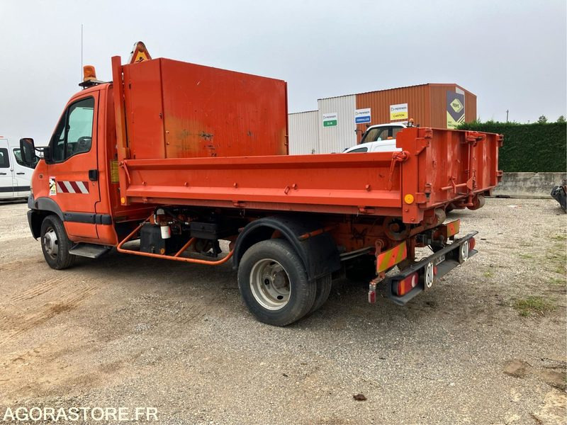 Renault Master - 2005 - 43161kms (P2001716) - Tavara-auto: kuva Renault Master - 2005 - 43161kms (P2001716) - Tavara-auto Renault Master - 2005 - 43161kms (P2001716) - Tavara-auto: kuva Renault Master - 2005 - 43161kms (P2001716) - Tavara-auto