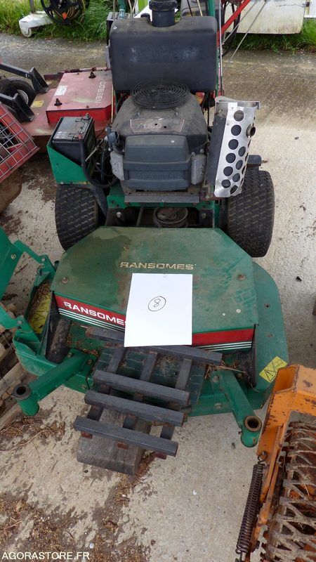 Tondeuse Jacobsen Ransomes - Ruohonleikkuri: kuva Tondeuse Jacobsen Ransomes - Ruohonleikkuri Tondeuse Jacobsen Ransomes - Ruohonleikkuri: kuva Tondeuse Jacobsen Ransomes - Ruohonleikkuri
