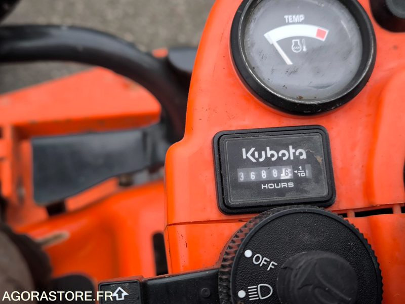 Tondeuse KUBOTA F3680 3688 heures 2013 - Ruohonleikkuri: kuva Tondeuse KUBOTA F3680 3688 heures 2013 - Ruohonleikkuri Tondeuse KUBOTA F3680 3688 heures 2013 - Ruohonleikkuri: kuva Tondeuse KUBOTA F3680 3688 heures 2013 - Ruohonleikkuri