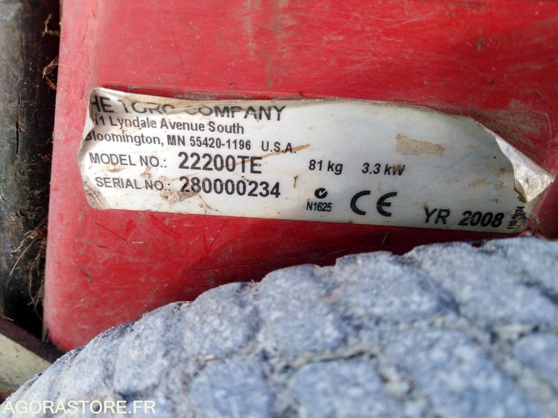 Tondeuse Toro - Ruohonleikkuri: kuva Tondeuse Toro - Ruohonleikkuri Tondeuse Toro - Ruohonleikkuri: kuva Tondeuse Toro - Ruohonleikkuri