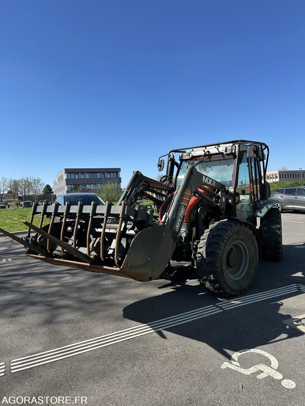 Tracteur Reform Mounty 100 V - Traktori: kuva Tracteur Reform Mounty 100 V - Traktori Tracteur Reform Mounty 100 V - Traktori: kuva Tracteur Reform Mounty 100 V - Traktori