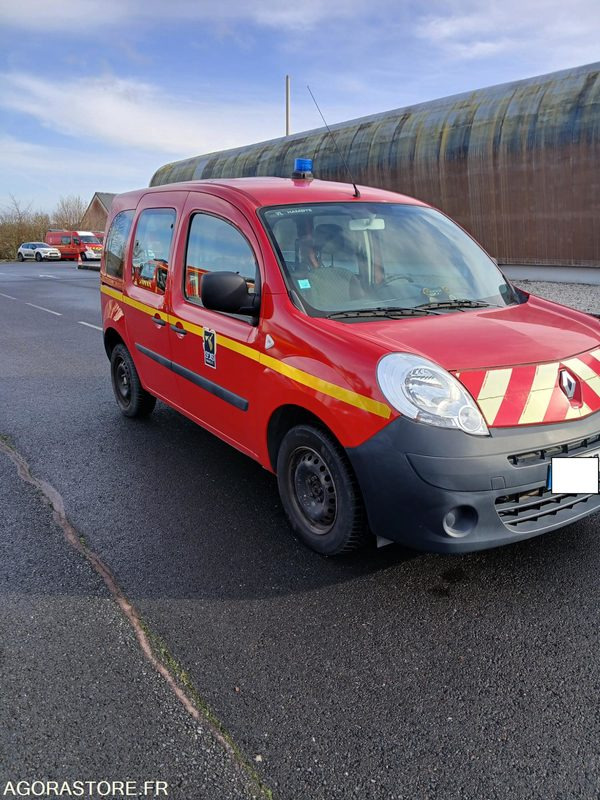 VL RENAULT KANGOO - Henkilöauto: kuva VL RENAULT KANGOO - Henkilöauto VL RENAULT KANGOO - Henkilöauto: kuva VL RENAULT KANGOO - Henkilöauto
