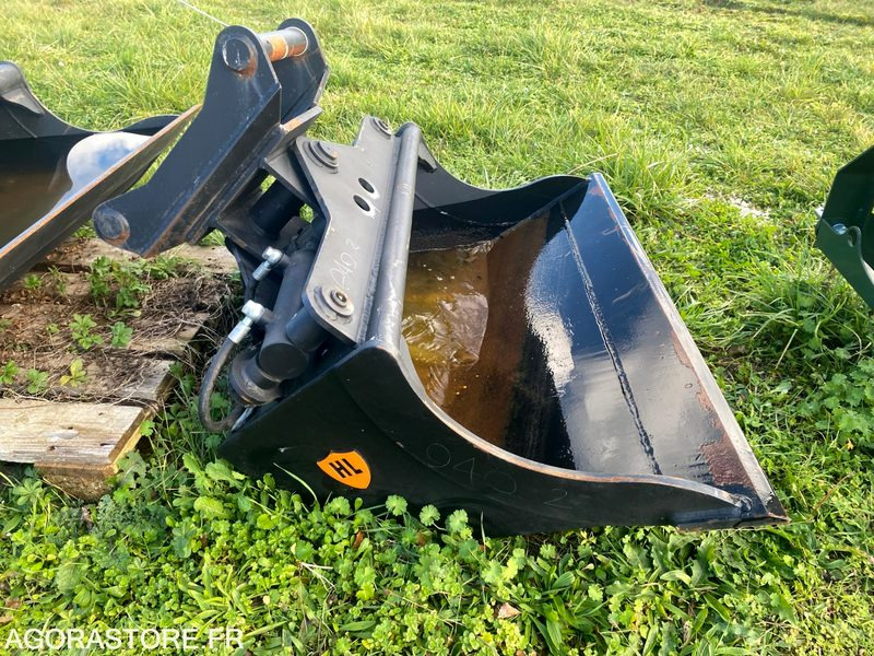 Godet curage orientable pour pelle 4T à 6T NEUF - Varaosat - Rakennuskoneet: kuva Godet curage orientable pour pelle 4T à 6T NEUF - Varaosat - Rakennuskoneet Godet curage orientable pour pelle 4T à 6T NEUF - Varaosat - Rakennuskoneet: kuva Godet curage orientable pour pelle 4T à 6T NEUF - Varaosat - Rakennuskoneet