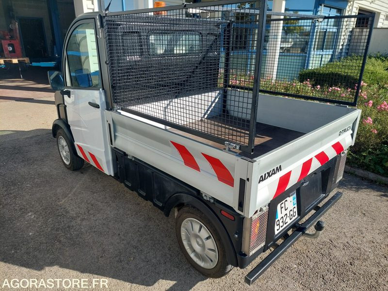 Véhicule sans permis AIXAM D-TRUCK benne espace vert - Kippilava-auto: kuva Véhicule sans permis AIXAM D-TRUCK benne espace vert - Kippilava-auto Véhicule sans permis AIXAM D-TRUCK benne espace vert - Kippilava-auto: kuva Véhicule sans permis AIXAM D-TRUCK benne espace vert - Kippilava-auto