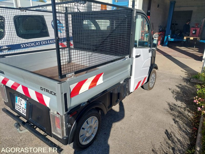 Véhicule sans permis AIXAM D-TRUCK benne espace vert - Kippilava-auto: kuva Véhicule sans permis AIXAM D-TRUCK benne espace vert - Kippilava-auto Véhicule sans permis AIXAM D-TRUCK benne espace vert - Kippilava-auto: kuva Véhicule sans permis AIXAM D-TRUCK benne espace vert - Kippilava-auto