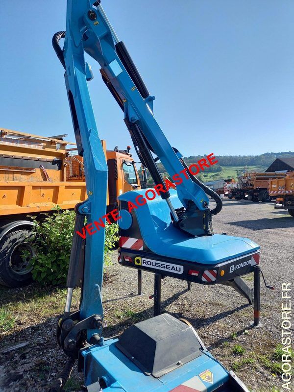 Vends épareuse électrique ROUSSEAU e-kondor - Puomimurskain: kuva Vends épareuse électrique ROUSSEAU e-kondor - Puomimurskain Vends épareuse électrique ROUSSEAU e-kondor - Puomimurskain: kuva Vends épareuse électrique ROUSSEAU e-kondor - Puomimurskain