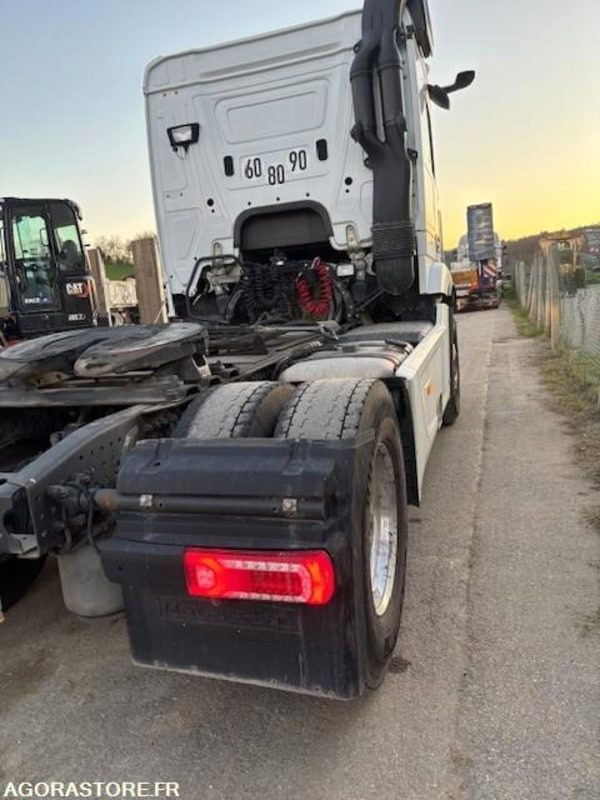 Leasing TRACTEUR 4X2 MERCEDES ACTROS 1853 2020 430 000 KM TRACTEUR 4X2 MERCEDES ACTROS 1853 2020 430 000 KM: kuva Leasing TRACTEUR 4X2 MERCEDES ACTROS 1853 2020 430 000 KM TRACTEUR 4X2 MERCEDES ACTROS 1853 2020 430 000 KM Leasing TRACTEUR 4X2 MERCEDES ACTROS 1853 2020 430 000 KM TRACTEUR 4X2 MERCEDES ACTROS 1853 2020 430 000 KM: kuva Leasing TRACTEUR 4X2 MERCEDES ACTROS 1853 2020 430 000 KM TRACTEUR 4X2 MERCEDES ACTROS 1853 2020 430 000 KM