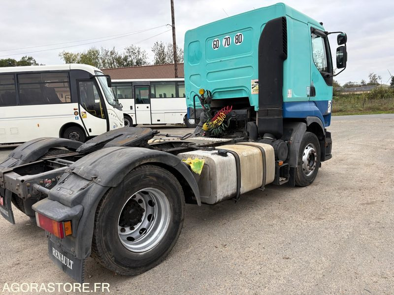 TRACTEUR RENAULT 420 DCI - Vetopöytäauto: kuva TRACTEUR RENAULT 420 DCI - Vetopöytäauto TRACTEUR RENAULT 420 DCI - Vetopöytäauto: kuva TRACTEUR RENAULT 420 DCI - Vetopöytäauto