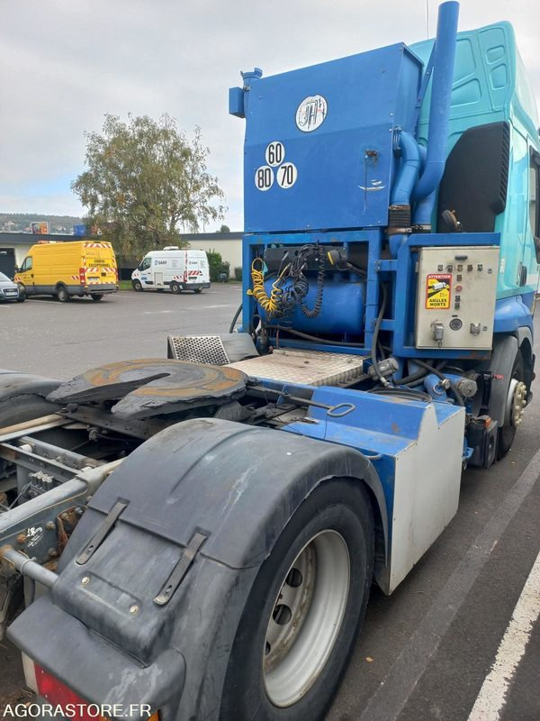 TRACTEUR RENAULT TRUCKS AVEC POMPE DK258VR (vente uniquement export) - Vetopöytäauto: kuva TRACTEUR RENAULT TRUCKS AVEC POMPE DK258VR (vente uniquement export) - Vetopöytäauto TRACTEUR RENAULT TRUCKS AVEC POMPE DK258VR (vente uniquement export) - Vetopöytäauto: kuva TRACTEUR RENAULT TRUCKS AVEC POMPE DK258VR (vente uniquement export) - Vetopöytäauto