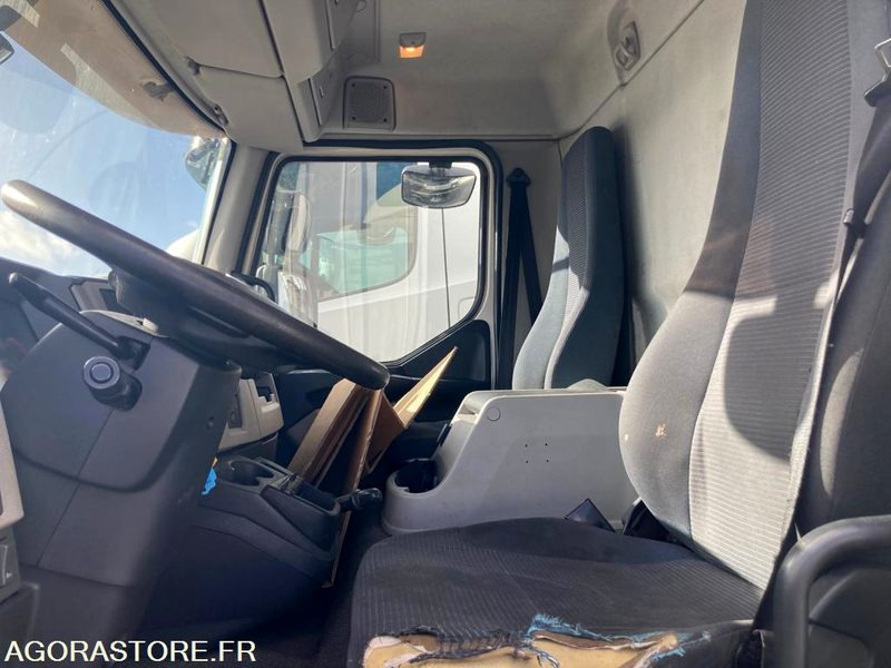 VOLVO FL 290 - 2013 - 568 476km - Vetopöytäauto: kuva VOLVO FL 290 - 2013 - 568 476km - Vetopöytäauto VOLVO FL 290 - 2013 - 568 476km - Vetopöytäauto: kuva VOLVO FL 290 - 2013 - 568 476km - Vetopöytäauto