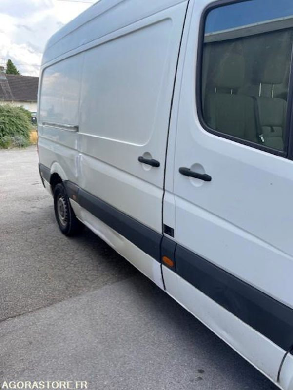 Volkswagen Crafter Frigorifique - Kylmäauto: kuva Volkswagen Crafter Frigorifique - Kylmäauto Volkswagen Crafter Frigorifique - Kylmäauto: kuva Volkswagen Crafter Frigorifique - Kylmäauto