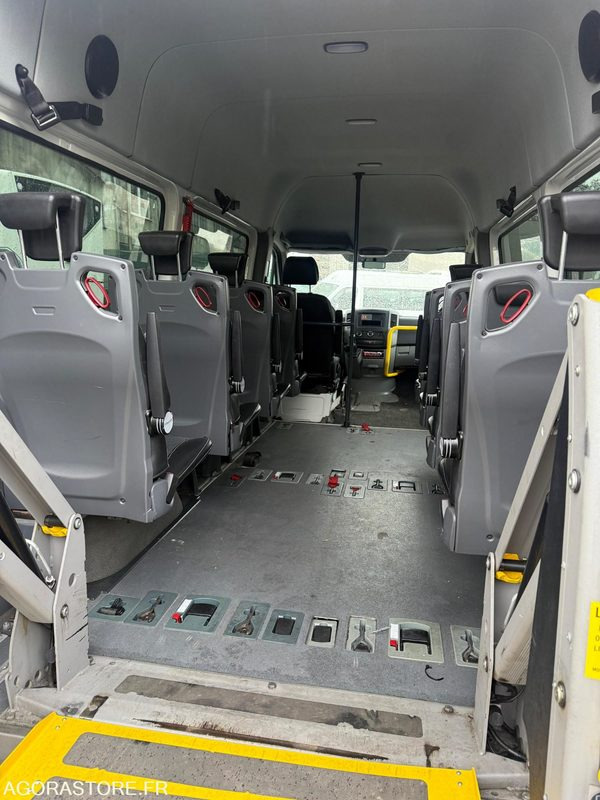 Vw Crafter - Minibussi, Pikkubussi: kuva Vw Crafter - Minibussi, Pikkubussi Vw Crafter - Minibussi, Pikkubussi: kuva Vw Crafter - Minibussi, Pikkubussi