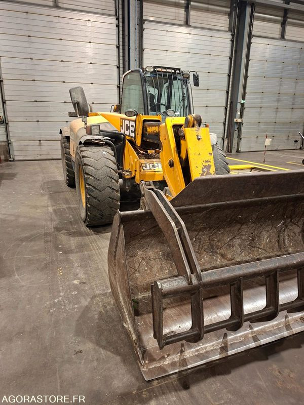 Engin de manutention télescopique - Kurottaja: kuva engin de manutention télescopique - Kurottaja Engin de manutention télescopique - Kurottaja: kuva engin de manutention télescopique - Kurottaja