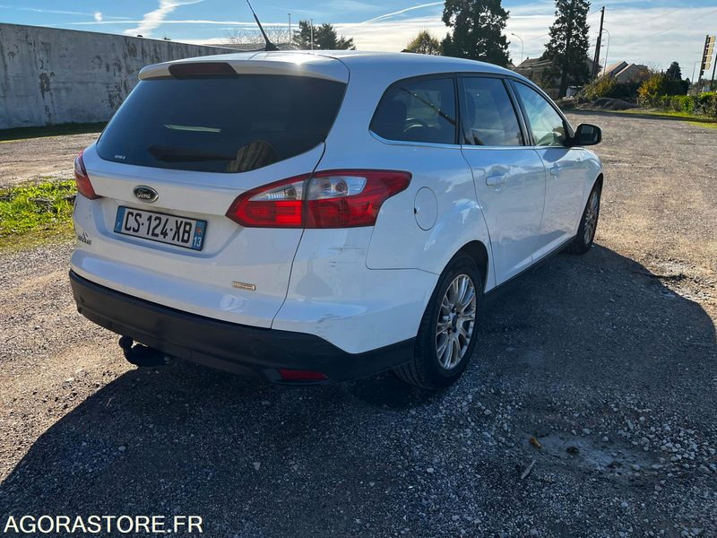 Ford focus 1lecoboost 2013 149000km - Farmari: kuva ford focus 1lecoboost 2013 149000km - Farmari Ford focus 1lecoboost 2013 149000km - Farmari: kuva ford focus 1lecoboost 2013 149000km - Farmari