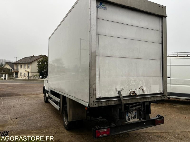 Iveco 35c13 frigorifique 185000km 2013 - Kylmäauto: kuva iveco 35c13 frigorifique 185000km 2013 - Kylmäauto Iveco 35c13 frigorifique 185000km 2013 - Kylmäauto: kuva iveco 35c13 frigorifique 185000km 2013 - Kylmäauto