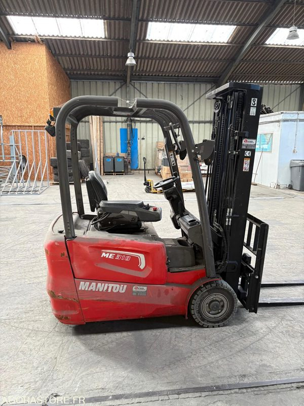 Manitou ME318 - Vastapainotrukki: kuva manitou ME318 - Vastapainotrukki Manitou ME318 - Vastapainotrukki: kuva manitou ME318 - Vastapainotrukki