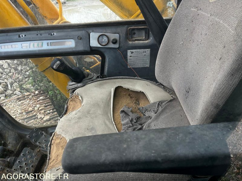 Pelle jcb typejs200 12000 heures 1997 20t - Kaivuri: kuva pelle jcb typejs200 12000 heures 1997 20t - Kaivuri Pelle jcb typejs200 12000 heures 1997 20t - Kaivuri: kuva pelle jcb typejs200 12000 heures 1997 20t - Kaivuri