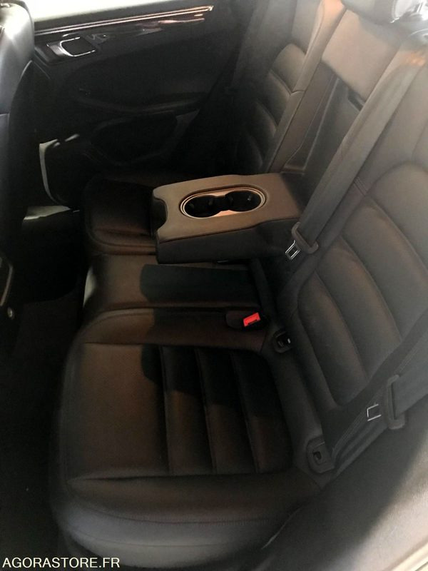 Henkilöauto porsche macan v6 tdi - 154 222 KM - 2015: kuva Henkilöauto porsche macan v6 tdi - 154 222 KM - 2015