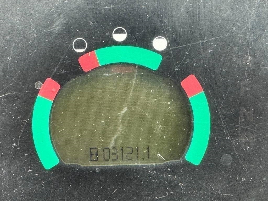 CAT 906 H 2 - Pyöräkuormaaja: kuva CAT 906 H 2 - Pyöräkuormaaja CAT 906 H 2 - Pyöräkuormaaja: kuva CAT 906 H 2 - Pyöräkuormaaja