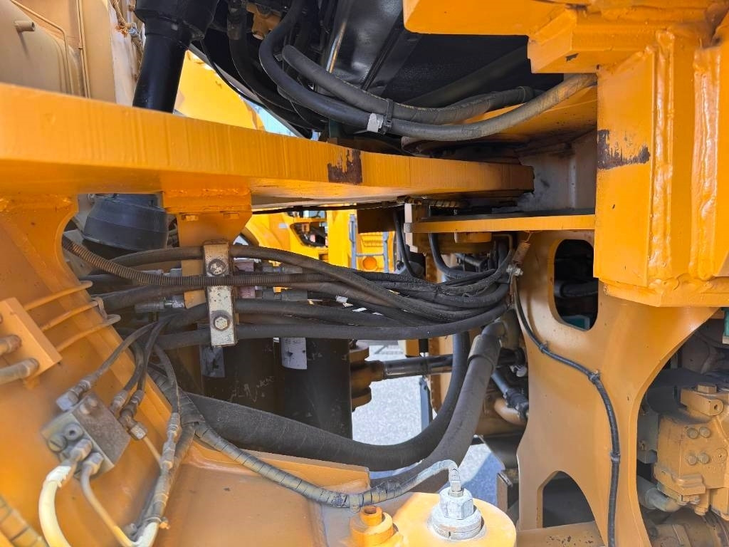 CAT 980 G - Pyöräkuormaaja: kuva CAT 980 G - Pyöräkuormaaja CAT 980 G - Pyöräkuormaaja: kuva CAT 980 G - Pyöräkuormaaja