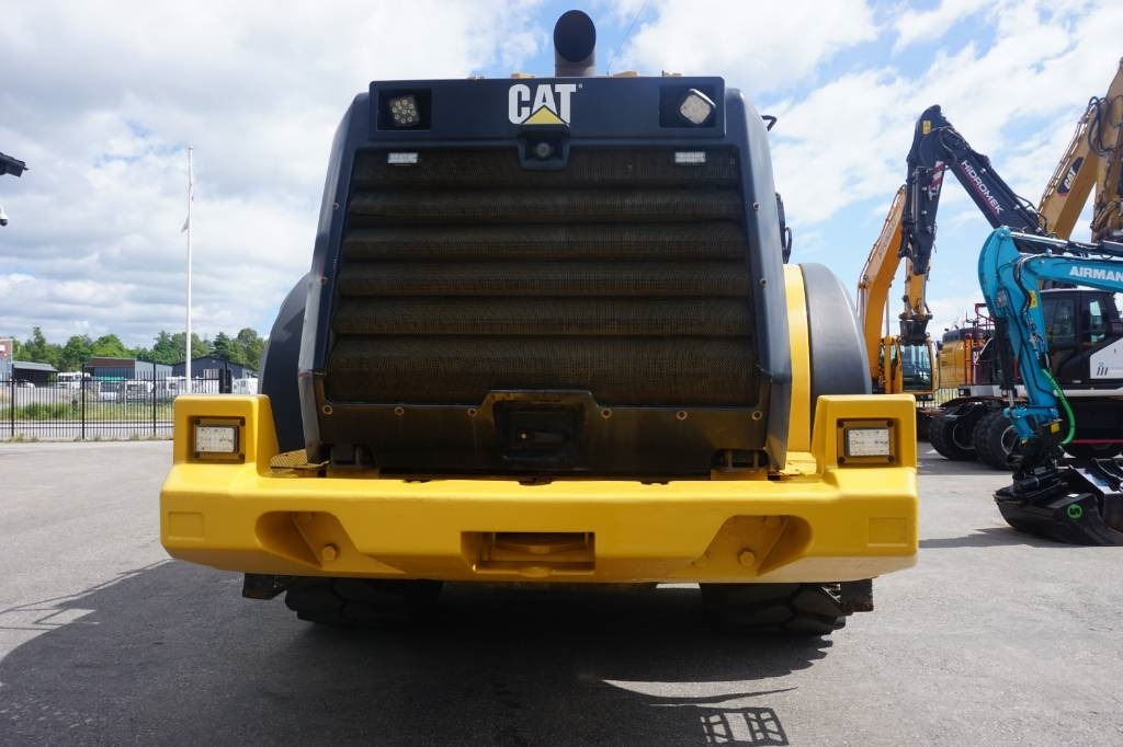 CAT 980M - Pyöräkuormaaja: kuva CAT 980M - Pyöräkuormaaja CAT 980M - Pyöräkuormaaja: kuva CAT 980M - Pyöräkuormaaja