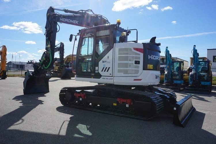 Hidromek HMK 145 LCSR-5 - Telakaivukone: kuva Hidromek HMK 145 LCSR-5 - Telakaivukone Hidromek HMK 145 LCSR-5 - Telakaivukone: kuva Hidromek HMK 145 LCSR-5 - Telakaivukone