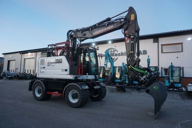 Hidromek HMK 150 WR-5 - Pyöräkuormaaja: kuva Hidromek HMK 150 WR-5 - Pyöräkuormaaja Hidromek HMK 150 WR-5 - Pyöräkuormaaja: kuva Hidromek HMK 150 WR-5 - Pyöräkuormaaja
