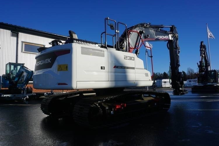 Hidromek HMK 230 LC-5 - Telakaivukone: kuva Hidromek HMK 230 LC-5 - Telakaivukone Hidromek HMK 230 LC-5 - Telakaivukone: kuva Hidromek HMK 230 LC-5 - Telakaivukone