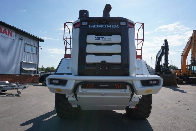 Hidromek HMK 635 WL-5 - Pyöräkuormaaja: kuva Hidromek HMK 635 WL-5 - Pyöräkuormaaja Hidromek HMK 635 WL-5 - Pyöräkuormaaja: kuva Hidromek HMK 635 WL-5 - Pyöräkuormaaja