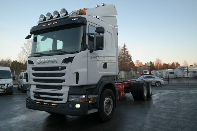 Scania R 620 - Kuorma-auto alusta: kuva Scania R 620 - Kuorma-auto alusta Scania R 620 - Kuorma-auto alusta: kuva Scania R 620 - Kuorma-auto alusta