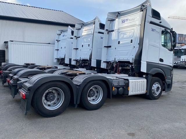 Mercedes-Benz Actros 2658 3 Units Package  - Vetopöytäauto: kuva Mercedes-Benz Actros 2658 3 Units Package  - Vetopöytäauto Mercedes-Benz Actros 2658 3 Units Package  - Vetopöytäauto: kuva Mercedes-Benz Actros 2658 3 Units Package  - Vetopöytäauto