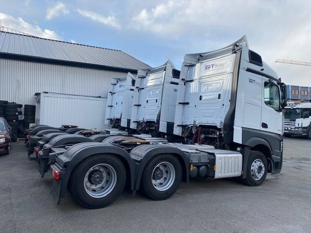 Mercedes-Benz Actros 2658 3 Units Package  - Vetopöytäauto: kuva Mercedes-Benz Actros 2658 3 Units Package  - Vetopöytäauto Mercedes-Benz Actros 2658 3 Units Package  - Vetopöytäauto: kuva Mercedes-Benz Actros 2658 3 Units Package  - Vetopöytäauto