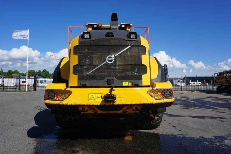 Volvo L 150 H - Pyöräkuormaaja: kuva Volvo L 150 H - Pyöräkuormaaja Volvo L 150 H - Pyöräkuormaaja: kuva Volvo L 150 H - Pyöräkuormaaja