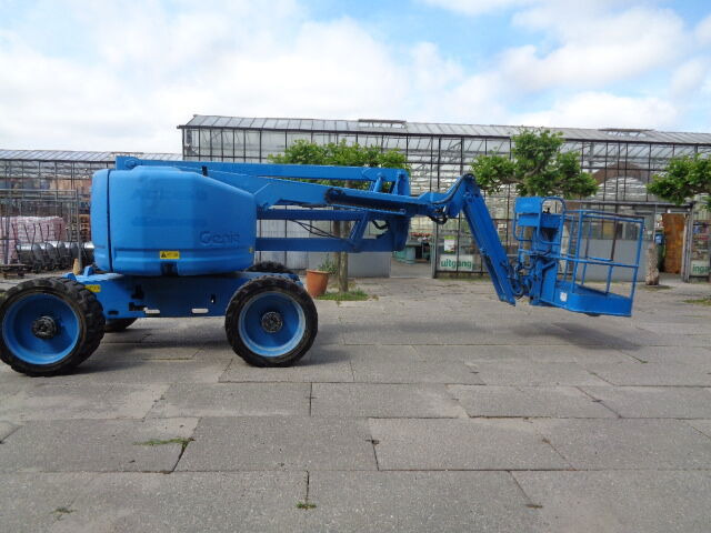 Genie Z45/25 - Puomilava: kuva Genie Z45/25 - Puomilava Genie Z45/25 - Puomilava: kuva Genie Z45/25 - Puomilava