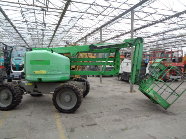 Genie Z45/25 - Puomilava: kuva  Genie Z45/25 - Puomilava Genie Z45/25 - Puomilava: kuva  Genie Z45/25 - Puomilava