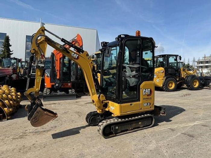 CAT 301.8-05A - Minikuormaaja: kuva CAT 301.8-05A - Minikuormaaja CAT 301.8-05A - Minikuormaaja: kuva CAT 301.8-05A - Minikuormaaja