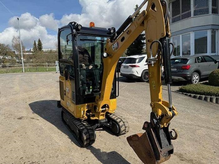 CAT 301.8-05A - Minikuormaaja: kuva CAT 301.8-05A - Minikuormaaja CAT 301.8-05A - Minikuormaaja: kuva CAT 301.8-05A - Minikuormaaja